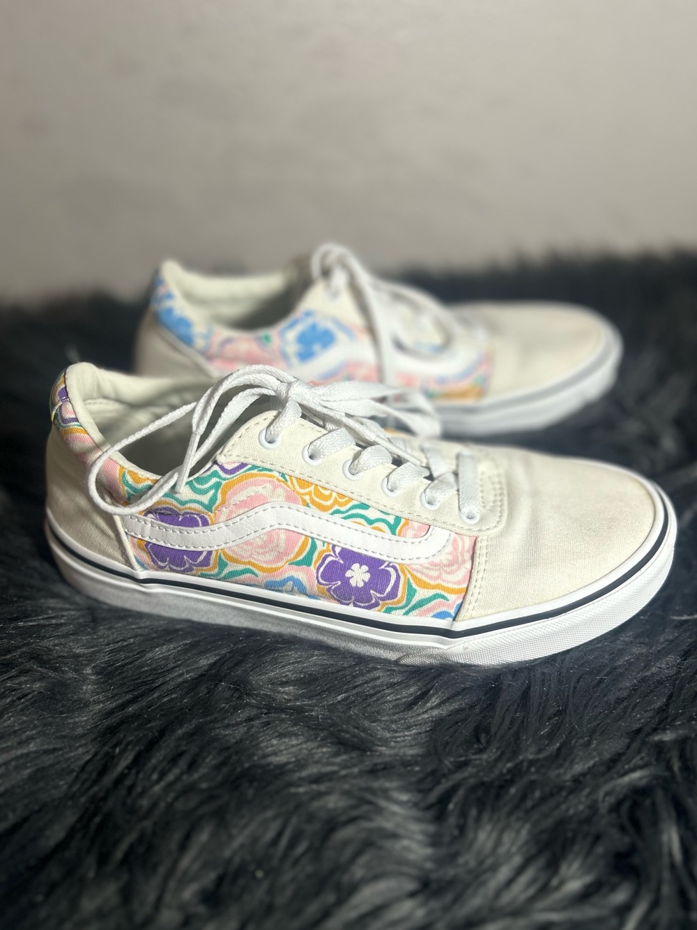 Vans Ward Kids' Sneakers Kids Cream Low-Top Sneakers with Pastel Floral Sz5 - Picture 4 of 9